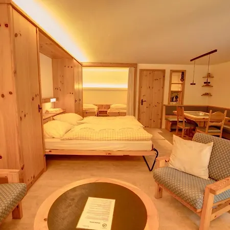 Chesa Munteratsch 1 1 2-zimmerwohnung 209 Typ D Appartamento *