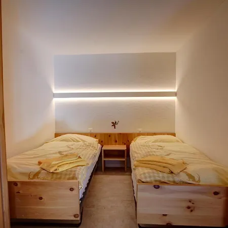 Chesa Munteratsch 1 1 2-zimmerwohnung 209 Typ D Appartamento